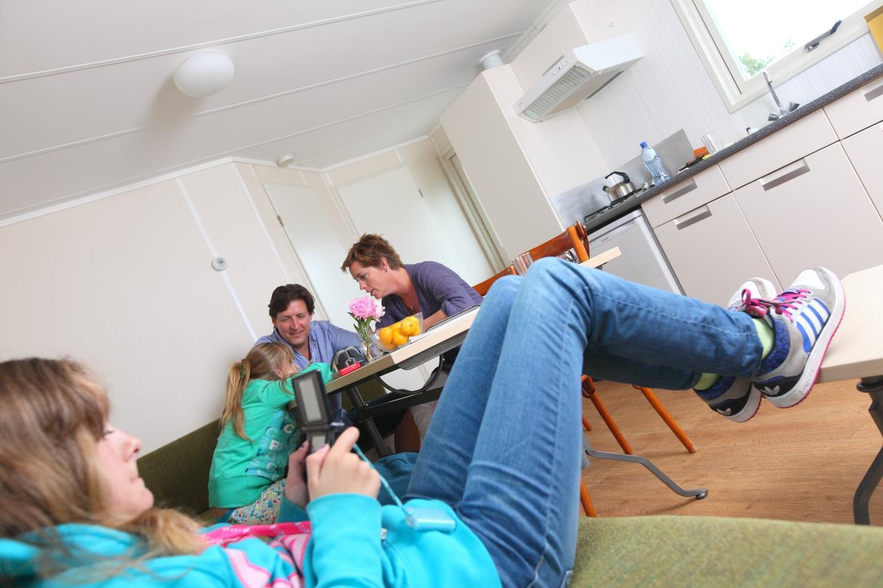Roompot Zeebad ブレスケンス 部屋 写真